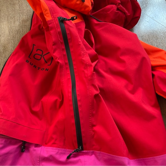 Burton AK 2L Kimmy Fasani Goretex Anorak Jacket - Picture 14 of 16